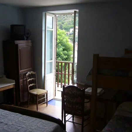 Saint Verny Hotel Villeneuve-dʼAllier